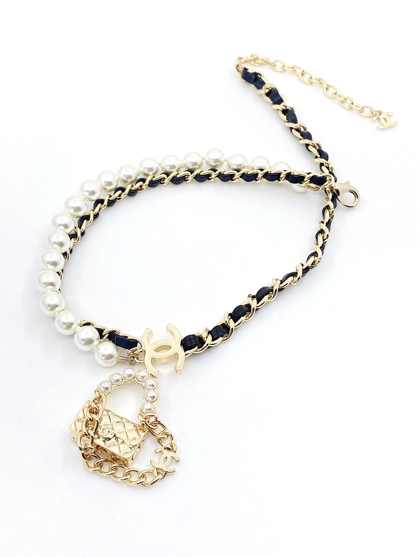 Chanel Pearl Bag Pendant 18K Gold Necklace