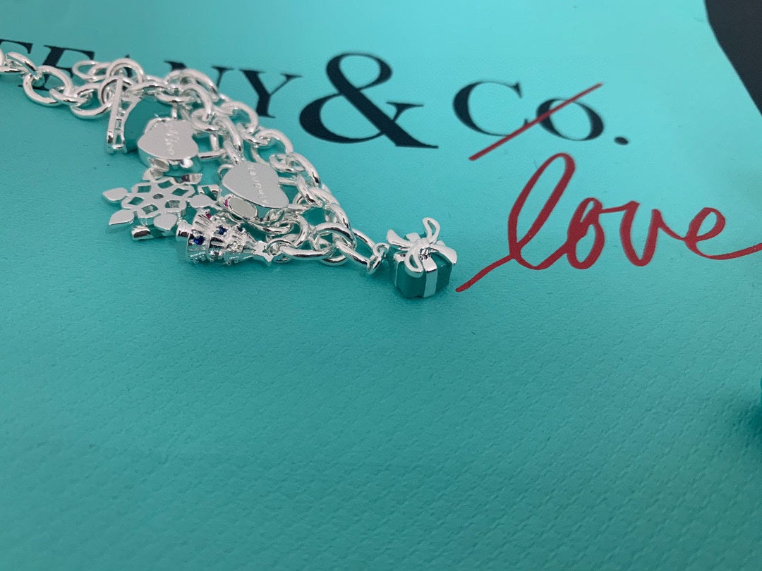 Tiffany Christmas Tag 18K Gold Bracelet
