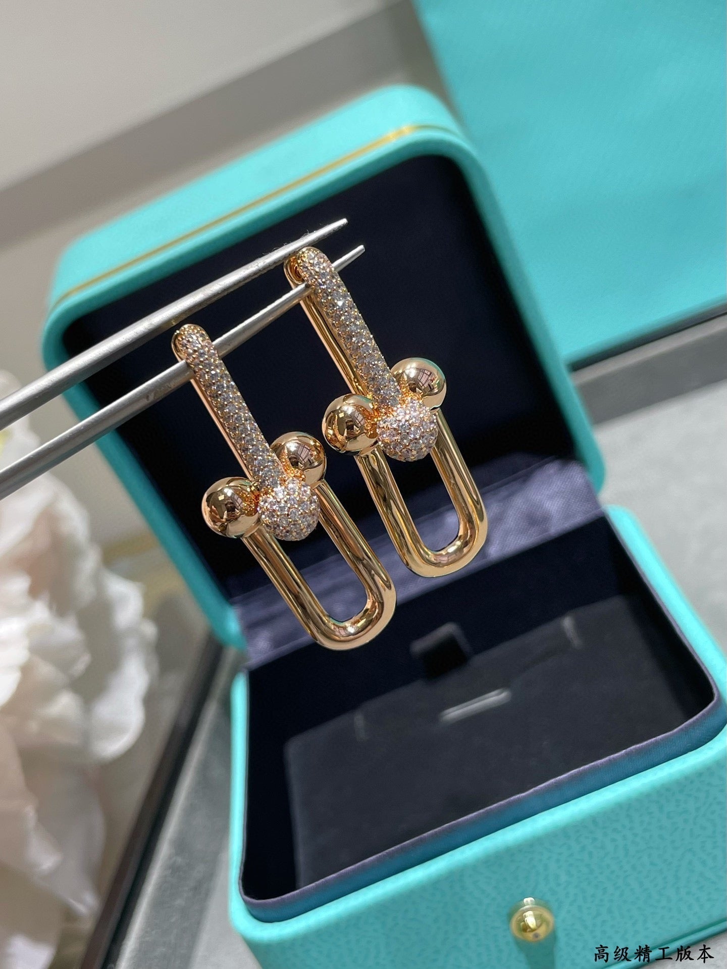 Tiffany HardWear Large Link Diamonds 18K Gold Earrings