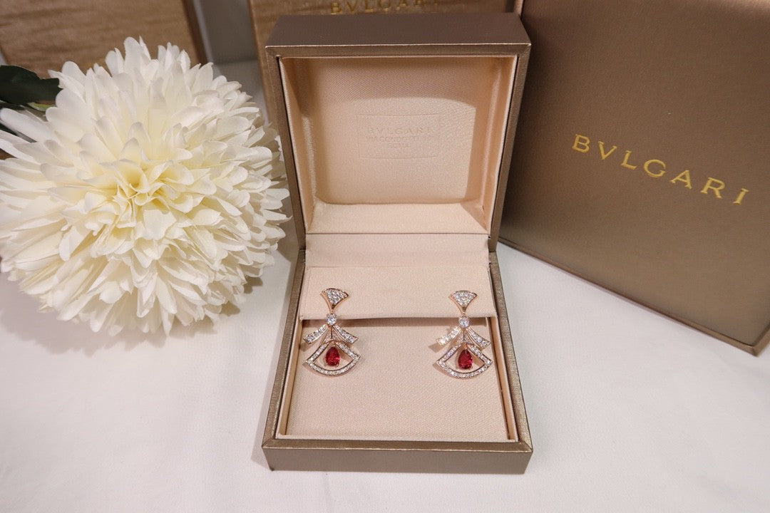 Bvlgari BVLGARI Dream Openwork 18K Gold Earrings