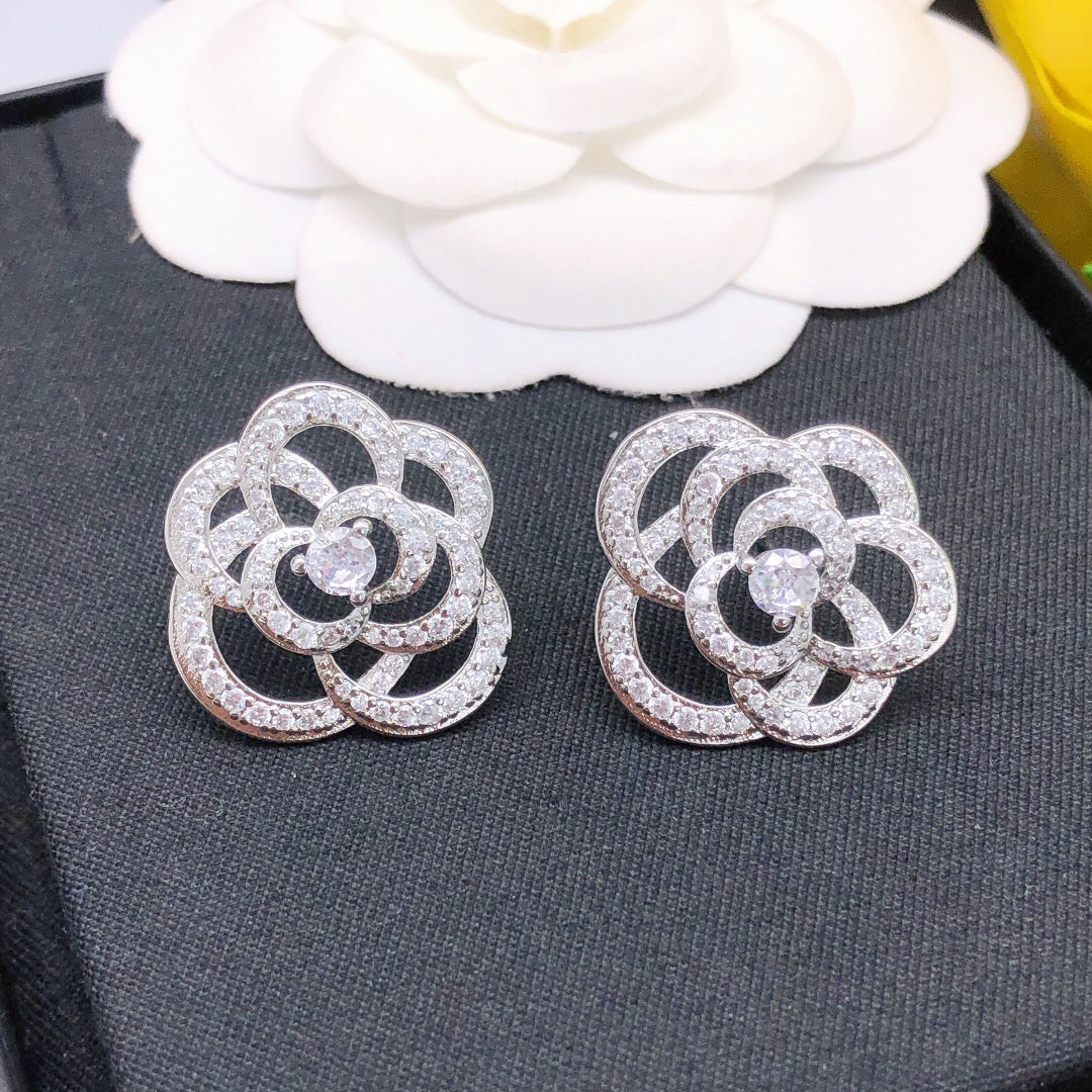 Chanel Camellia Diamond 18K Gold Earrings