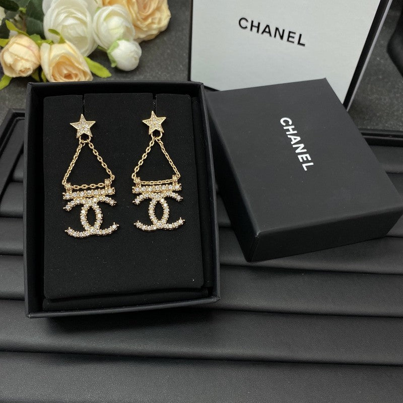 Chanel Star 18K Gold Earrings