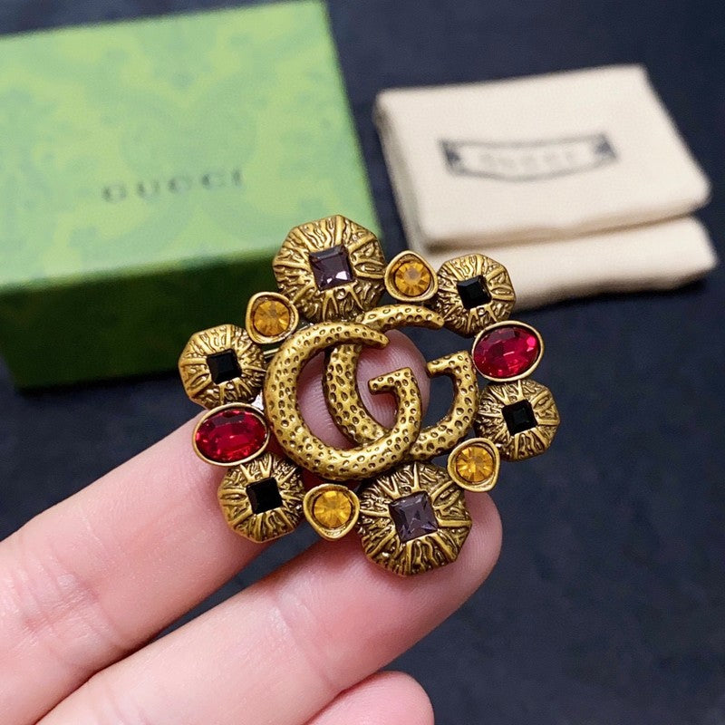 Gucci Double Flower Crystal 18K Gold Brooch