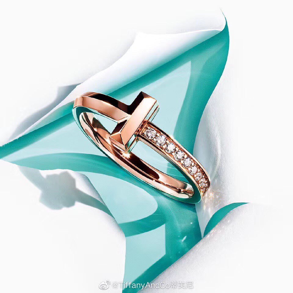 Tiffany T1 Diamond 18K Gold Ring
