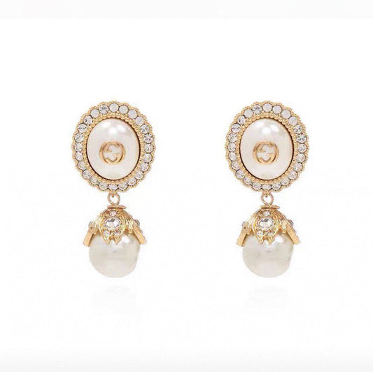 Gucci Double Pearl 18K Gold Earrings